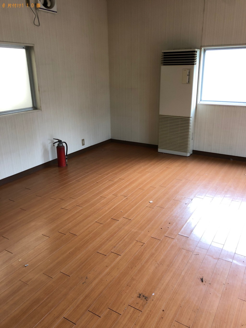 テーブル、ラック、掃除機、園芸用品、衣類、衣装ケース等の回収